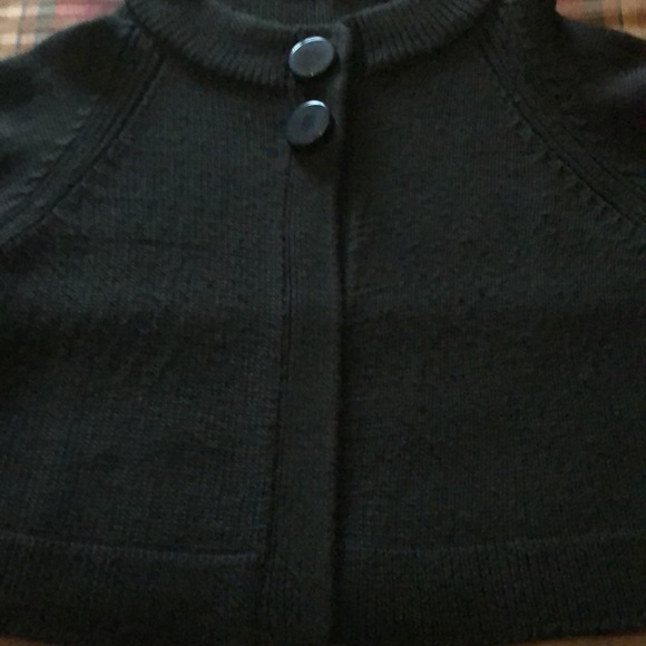 Sophisticated Designer Sweater Cape Black Size Medium - Picture 7 of 10